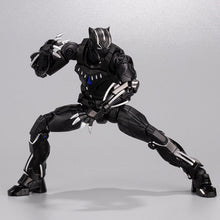 Carica l'immagine nel visualizzatore di Gallery, Sentinel Fighting Armor Black Panther