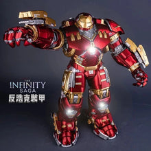 Carica l'immagine nel visualizzatore di Gallery, Fondjoy Iron Man Assembled