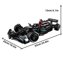Carica l'immagine nel visualizzatore di Gallery, Mercedes-AMG F1 W14 E Performance