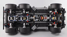Carica l'immagine nel visualizzatore di Gallery, MOC Technical G63 6x6 Land CRUISER - 7aleon