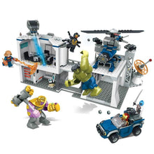 Carica l'immagine nel visualizzatore di Gallery, Sx4025 Revenge Headquarters Boy SY1334 Hulk Iron-Man Figure Weapon Children Educational Building Blocks Kid Toy for Lepinblocks - 7aleon