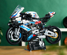 Carica l&#39;immagine nel visualizzatore di Gallery, BMW 1000 RR - 7aleon
