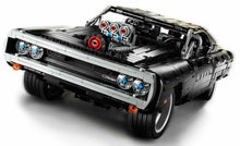 Carica l&#39;immagine nel visualizzatore di Gallery, Dom&#39;s Dodge Charger - 7aleon
