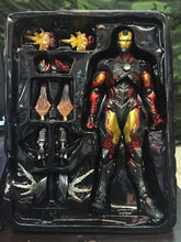 Carica l&#39;immagine nel visualizzatore di Gallery, IRONMAN Play Arts Kai - 7aleon
