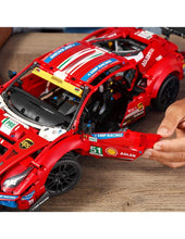 Carica l&#39;immagine nel visualizzatore di Gallery, Ferrari 488 GTE “AF Corse #51” - 7aleon
