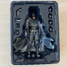 Carica l&#39;immagine nel visualizzatore di Gallery, Batman v Superman VARIANT Play Arts Kai - 7aleon
