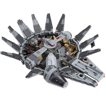 Carica l&#39;immagine nel visualizzatore di Gallery, Millennium Imperial Spaceship Star Wars - 7aleon
