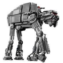 Carica l&#39;immagine nel visualizzatore di Gallery, Millennium Imperial Spaceship Star Wars - 7aleon
