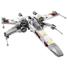 Carica l&#39;immagine nel visualizzatore di Gallery, X-Wing Fighter - 7aleon
