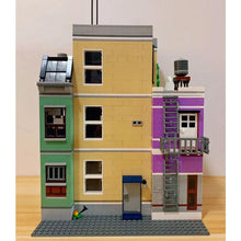 Carica l&#39;immagine nel visualizzatore di Gallery, Creative City Street View Post Office Station - 7aleon
