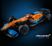 Carica l&#39;immagine nel visualizzatore di Gallery, McLarens Formula 1 Race Car - 7aleon
